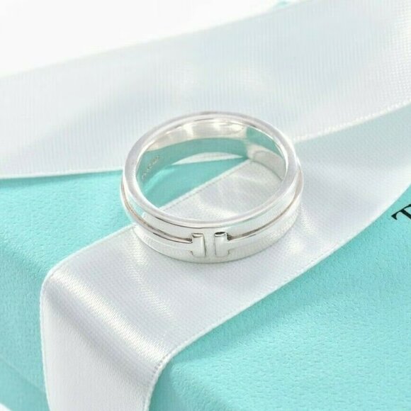 Rare, Retired, New!! Tiffany & Co Sterling Silver T Square 6mm Wide Band Size 5 - Picture 4 of 6